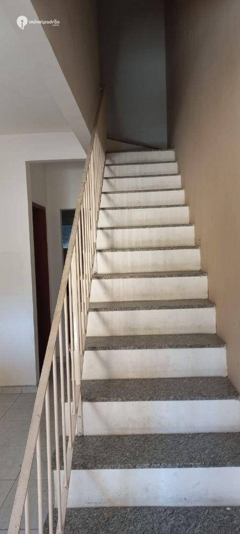 Casa à venda e aluguel com 2 quartos, 71m² - Foto 21