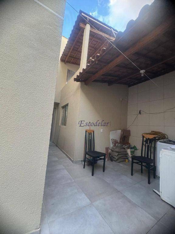 Sobrado à venda com 6 quartos, 240m² - Foto 37