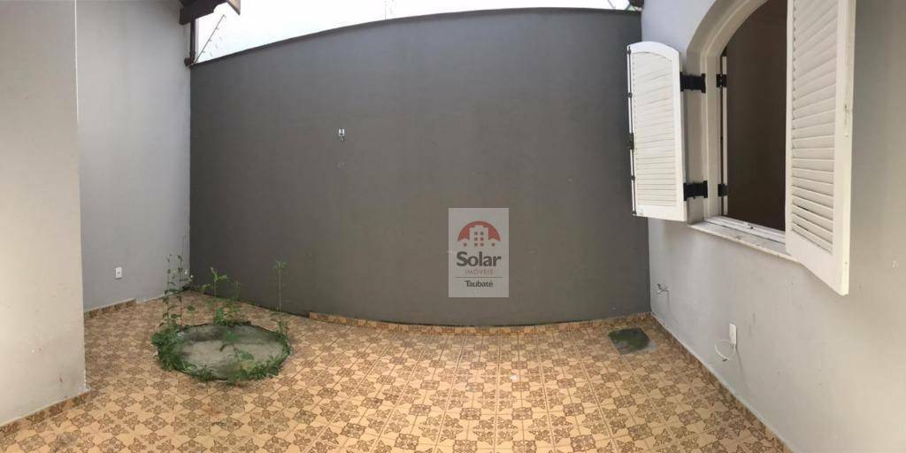 Casa à venda com 3 quartos, 200m² - Foto 10