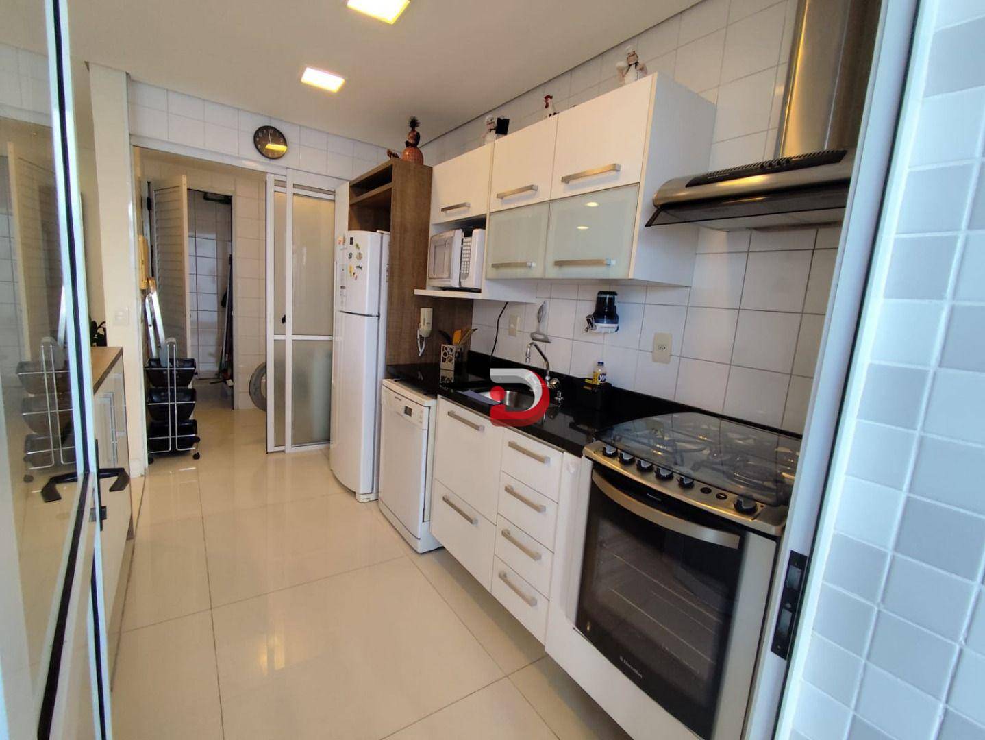 Apartamento à venda com 3 quartos, 128m² - Foto 9