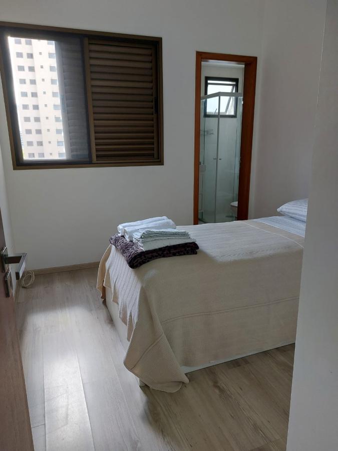 Apartamento para alugar com 3 quartos, 131m² - Foto 15