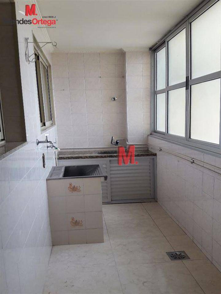 Apartamento à venda com 2 quartos, 106m² - Foto 14