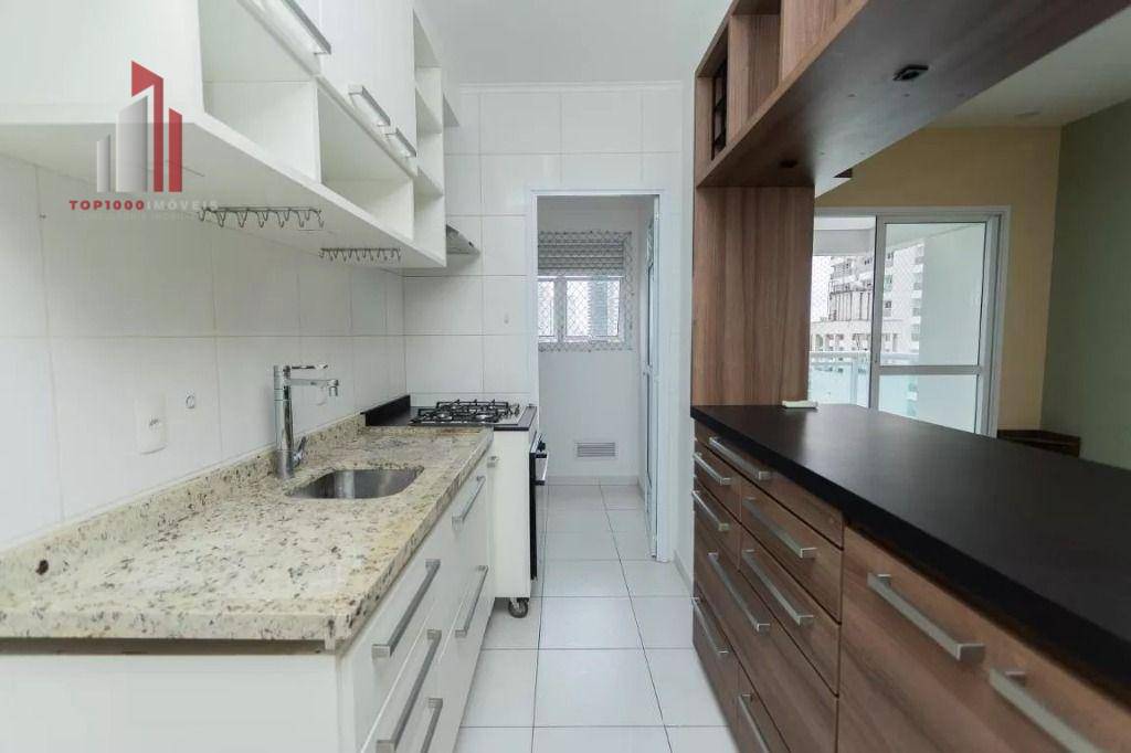 Apartamento à venda com 2 quartos, 70m² - Foto 6