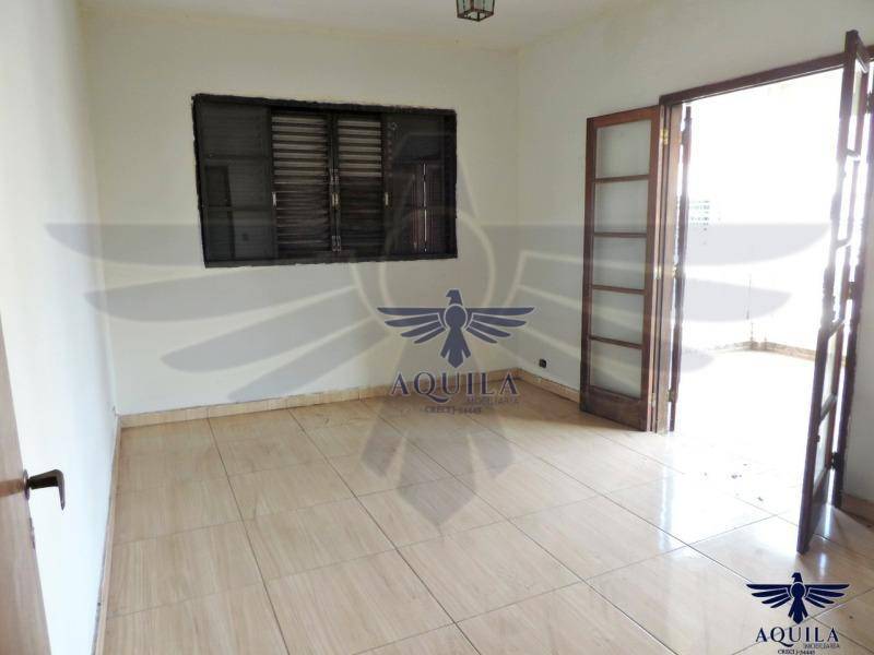 Casa para alugar com 5 quartos, 176m² - Foto 18