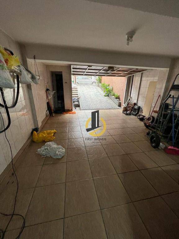 Sobrado à venda com 3 quartos, 200m² - Foto 26