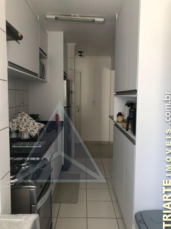 Apartamento à venda com 2 quartos, 64m² - Foto 5