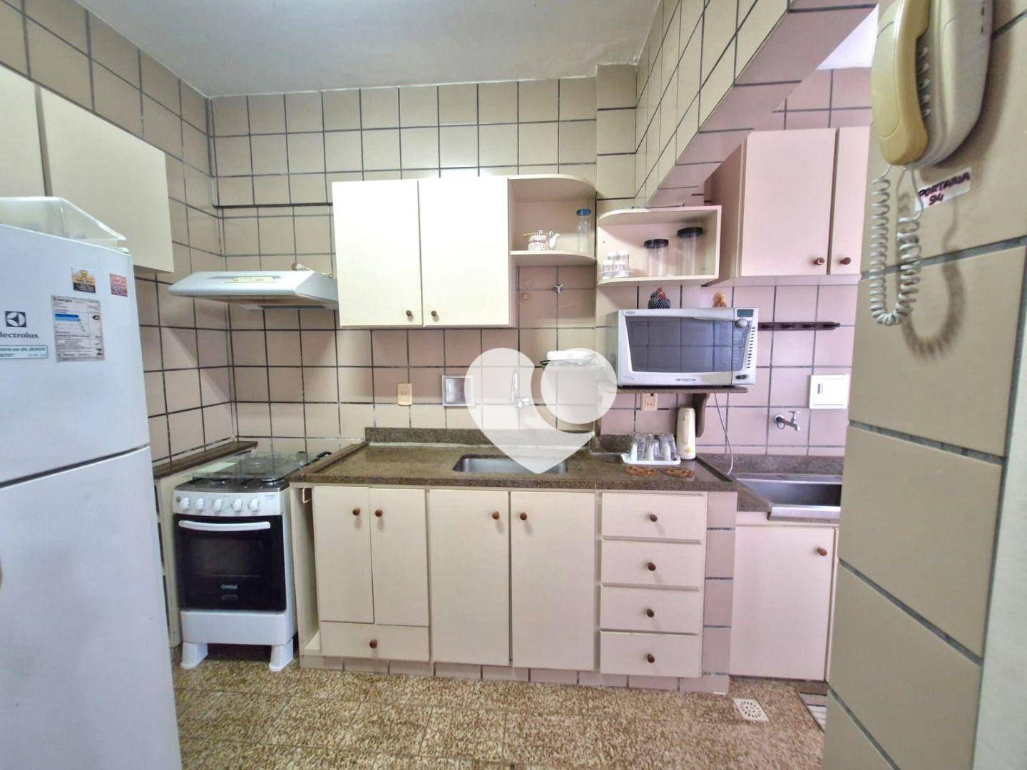 Apartamento à venda com 3 quartos, 84m² - Foto 13