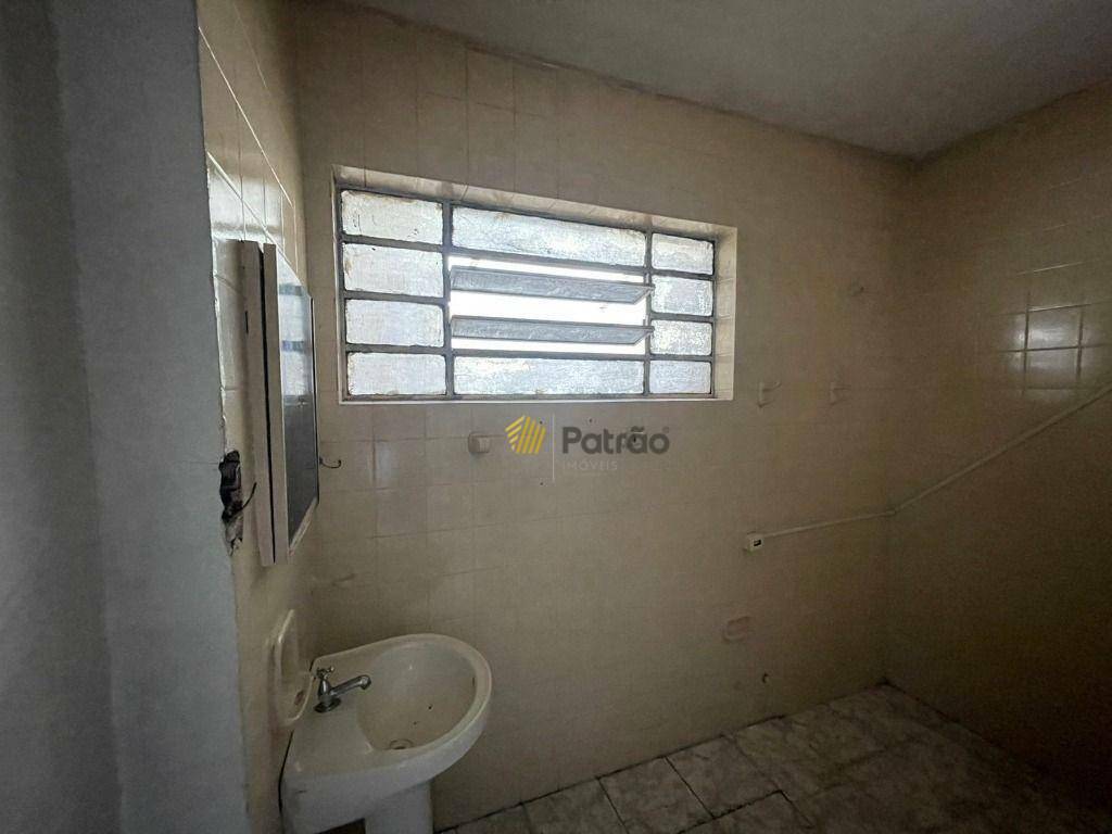 Sobrado à venda com 3 quartos, 195m² - Foto 15