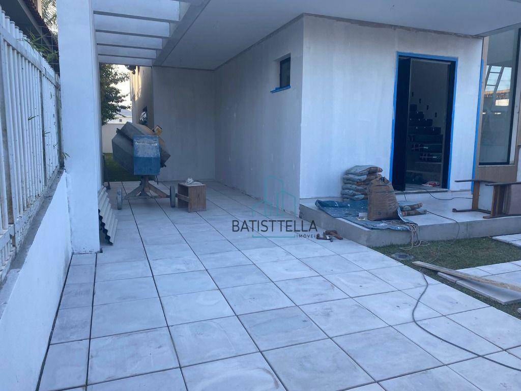 Casa à venda com 3 quartos, 202m² - Foto 22