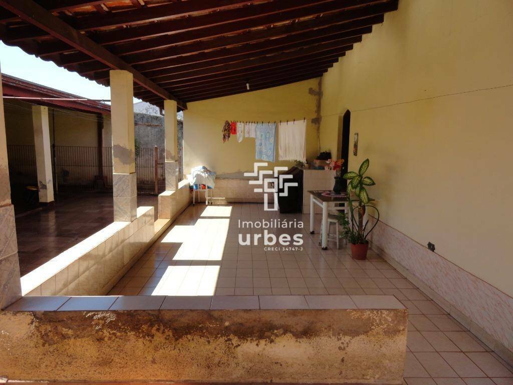 Casa, 2 quartos, 202 m² - Foto 5