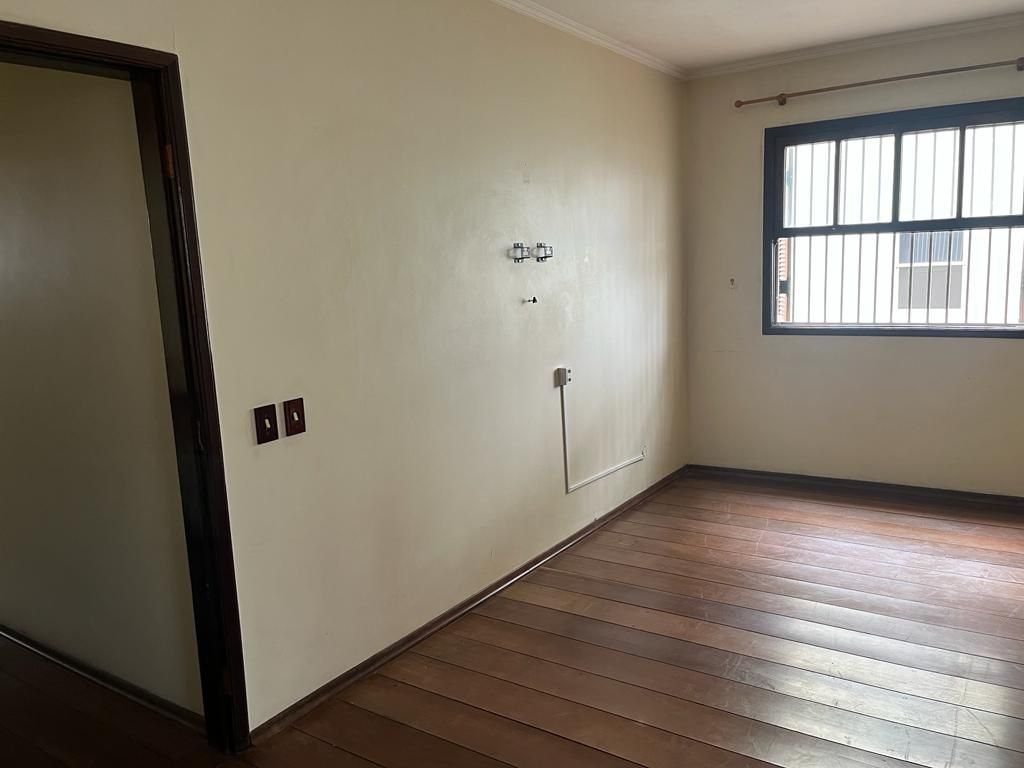 Sobrado à venda com 3 quartos, 232m² - Foto 7