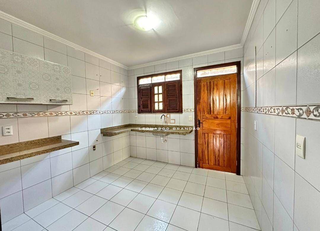 Casa de Condomínio à venda com 4 quartos, 134m² - Foto 5