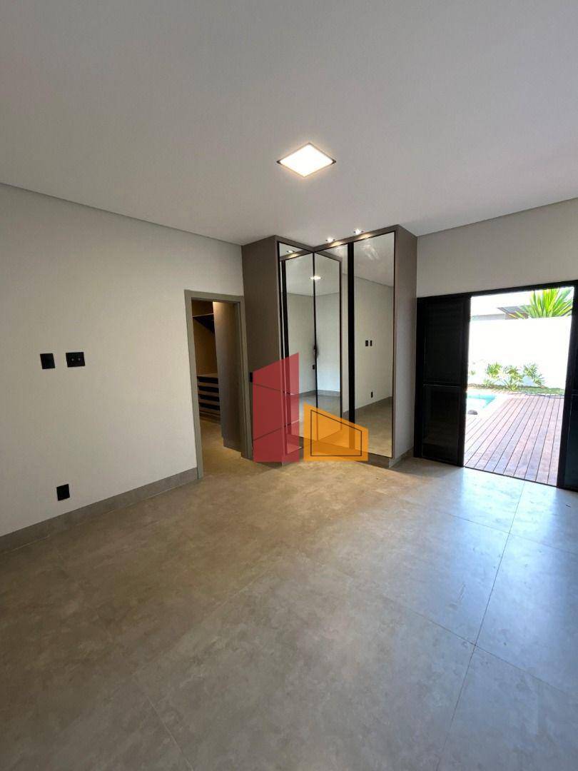 Casa de Condomínio à venda com 3 quartos, 240m² - Foto 15