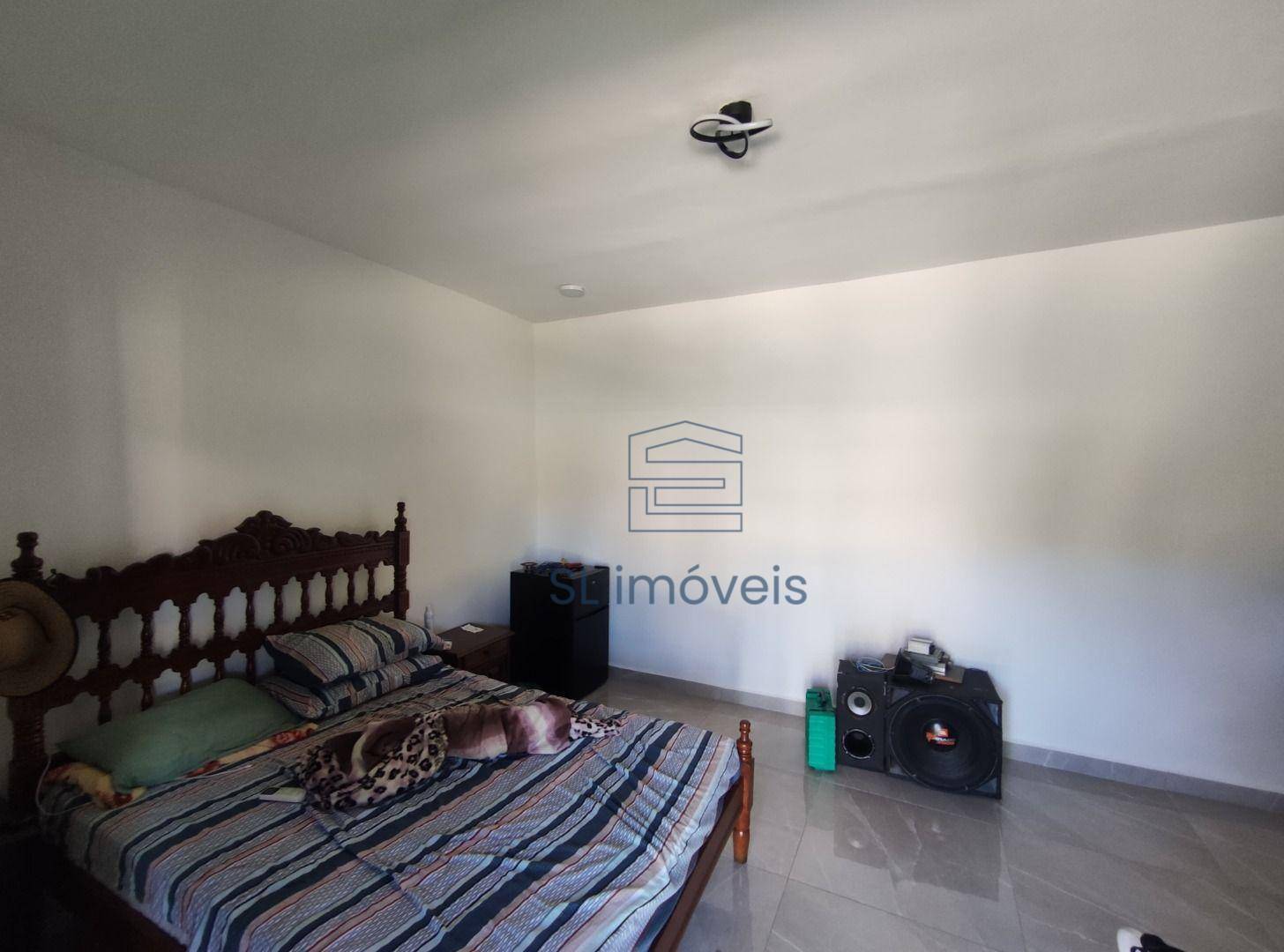 Casa à venda com 3 quartos, 350m² - Foto 34