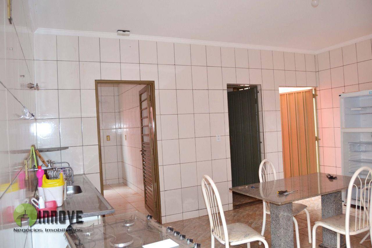 Casa à venda com 2 quartos, 131m² - Foto 23