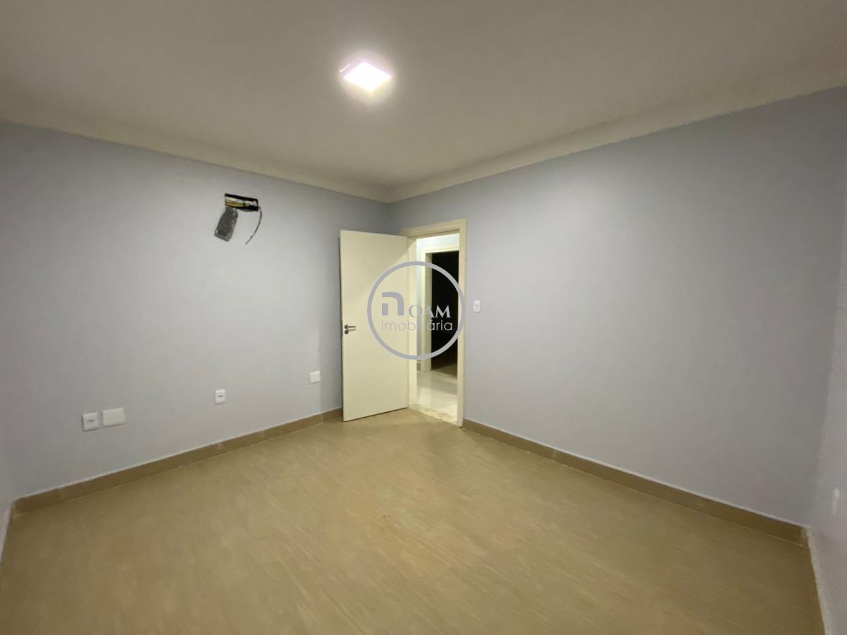 Casa para alugar com 4 quartos, 270m² - Foto 16