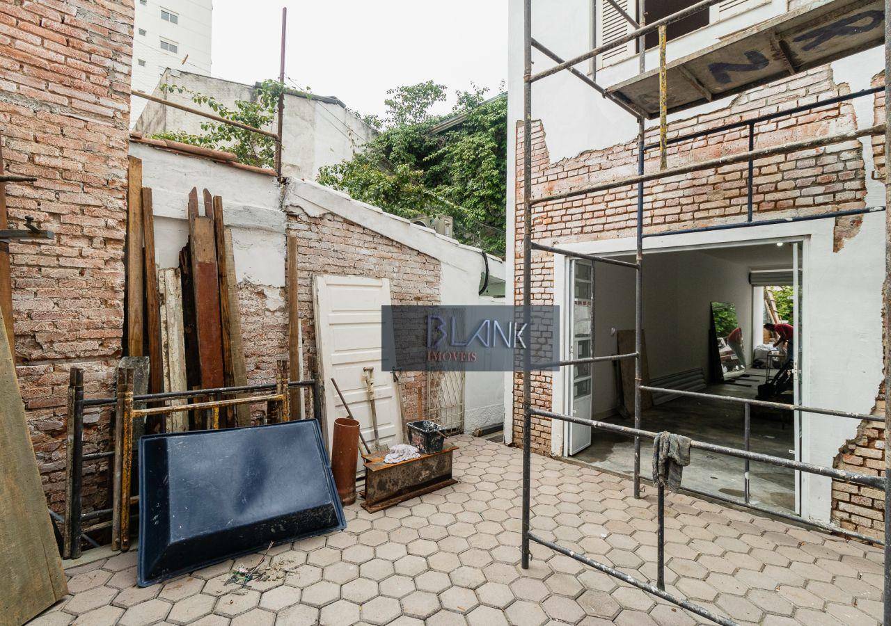 Casa para alugar com 4 quartos, 140m² - Foto 21