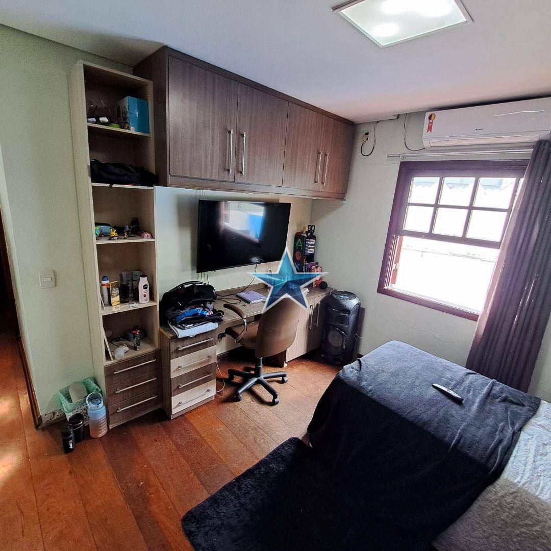 Sobrado à venda com 4 quartos, 220m² - Foto 28