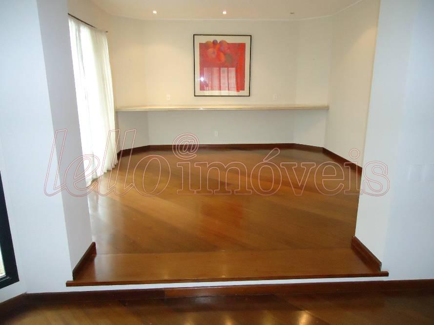 Apartamento para alugar com 3 quartos, 273m² - Foto 1