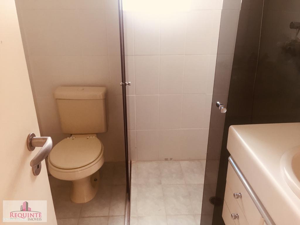 Sobrado à venda com 5 quartos, 240m² - Foto 13