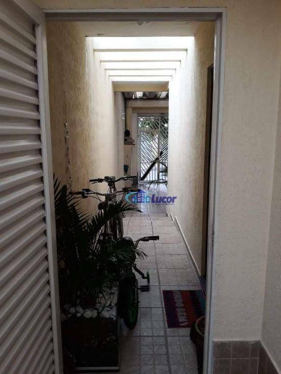 Sobrado à venda com 3 quartos, 150m² - Foto 13