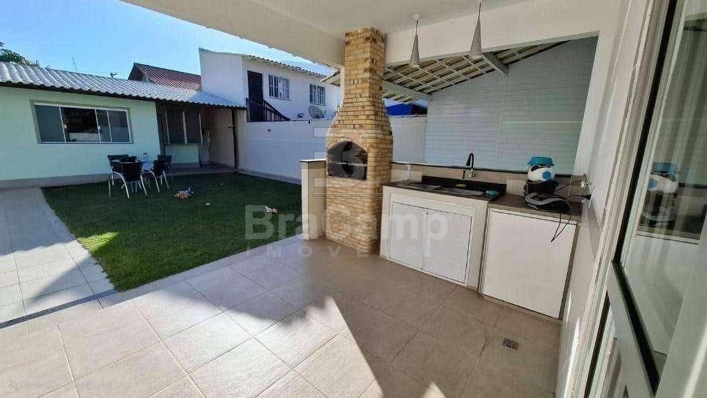 Casa à venda com 2 quartos, 160m² - Foto 13