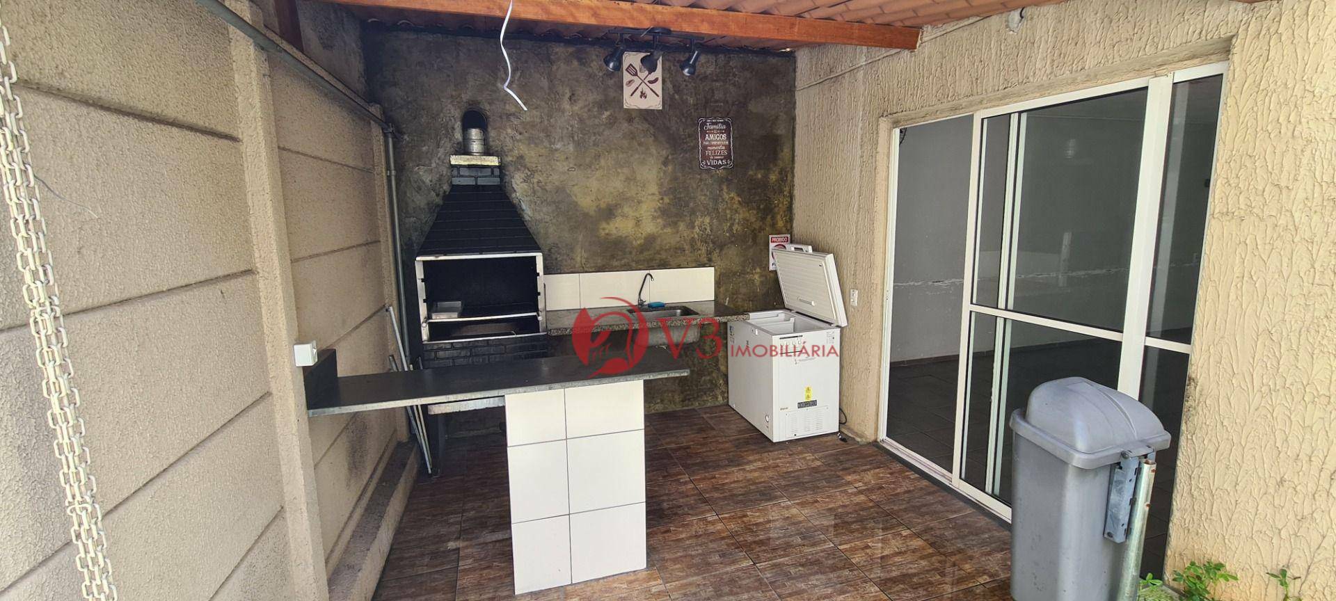 Apartamento à venda com 2 quartos, 40m² - Foto 19