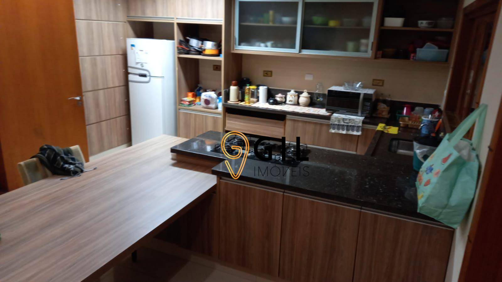 Sobrado à venda com 6 quartos, 351m² - Foto 13