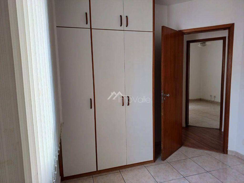 Apartamento para alugar com 3 quartos, 72m² - Foto 9