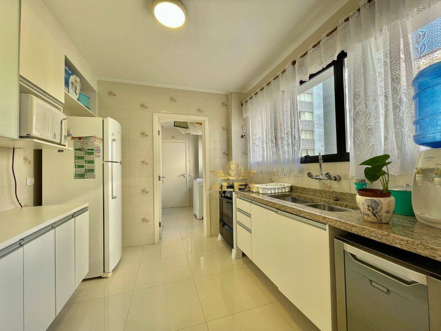 Apartamento à venda com 4 quartos, 140m² - Foto 20