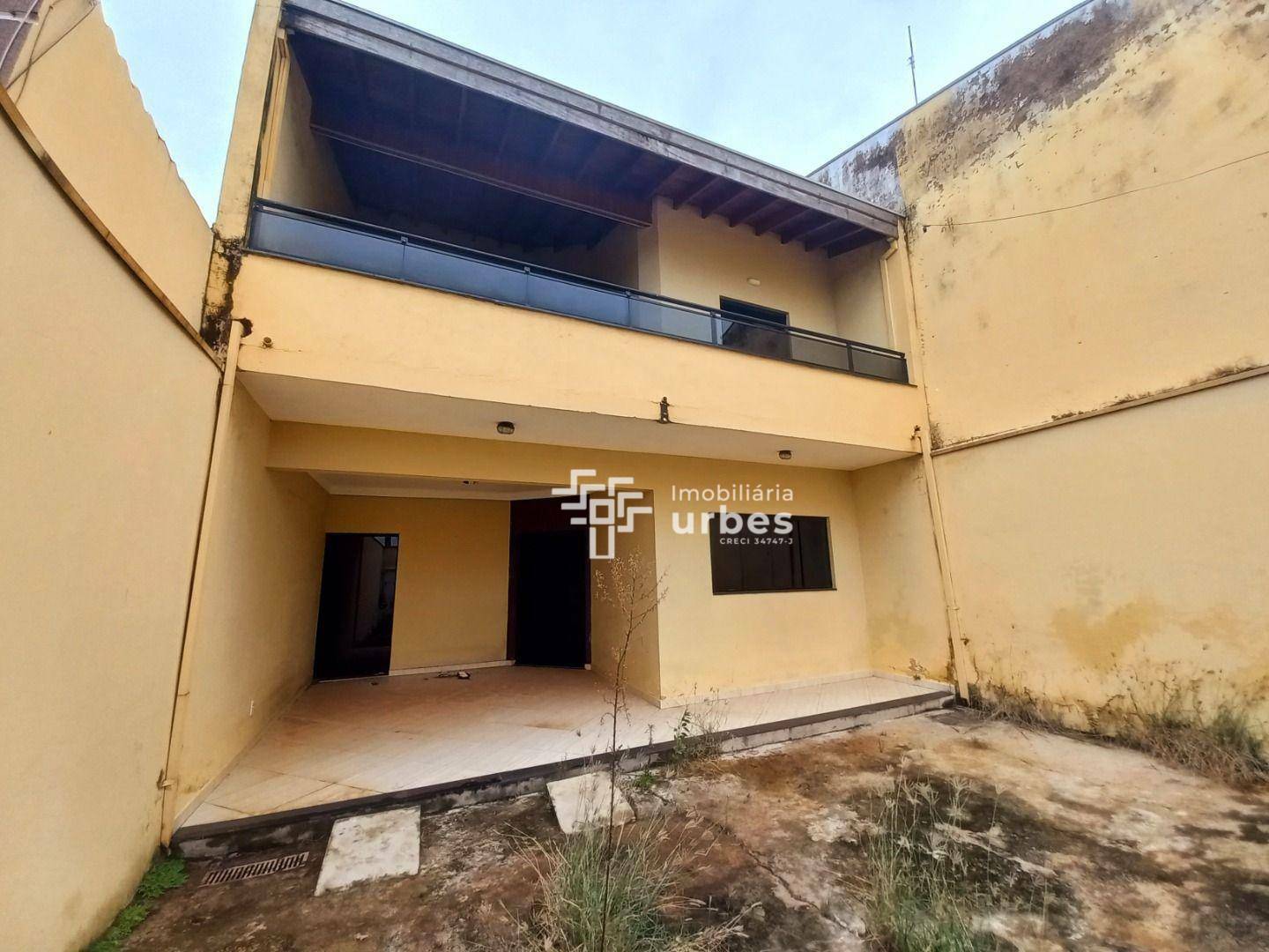 Casa à venda com 3 quartos, 170m² - Foto 2