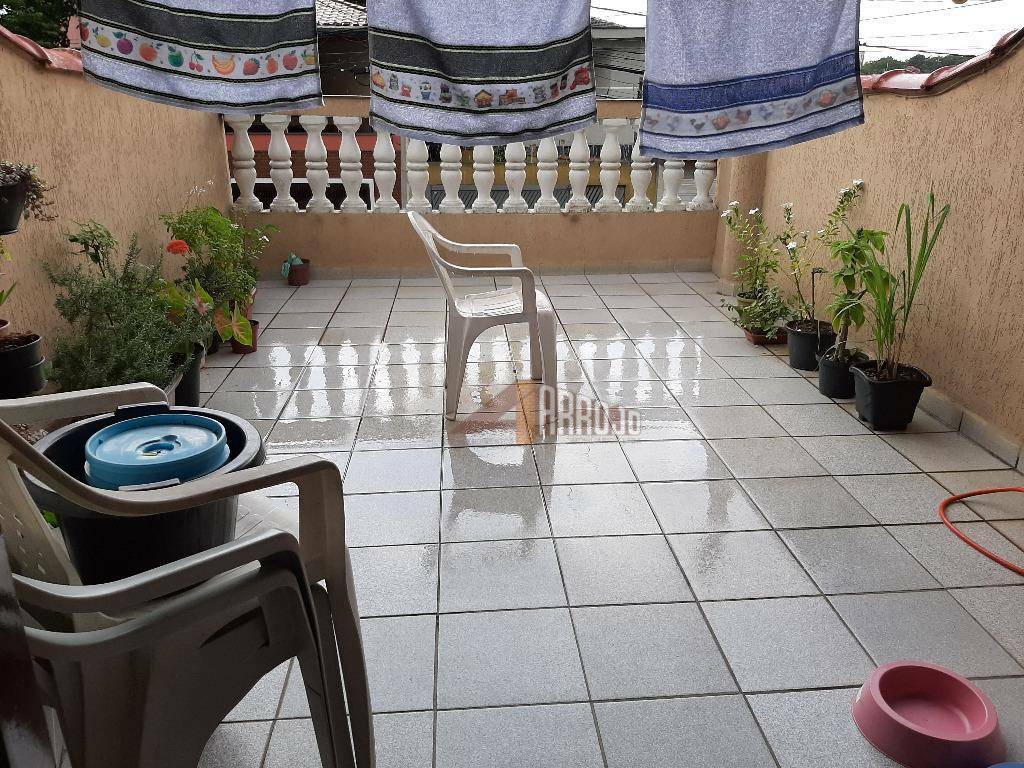 Sobrado à venda com 3 quartos, 68m² - Foto 4