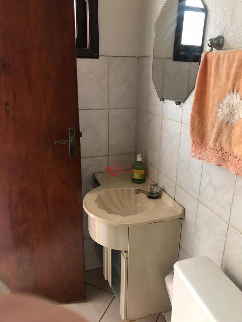 Sobrado à venda com 2 quartos, 193m² - Foto 7