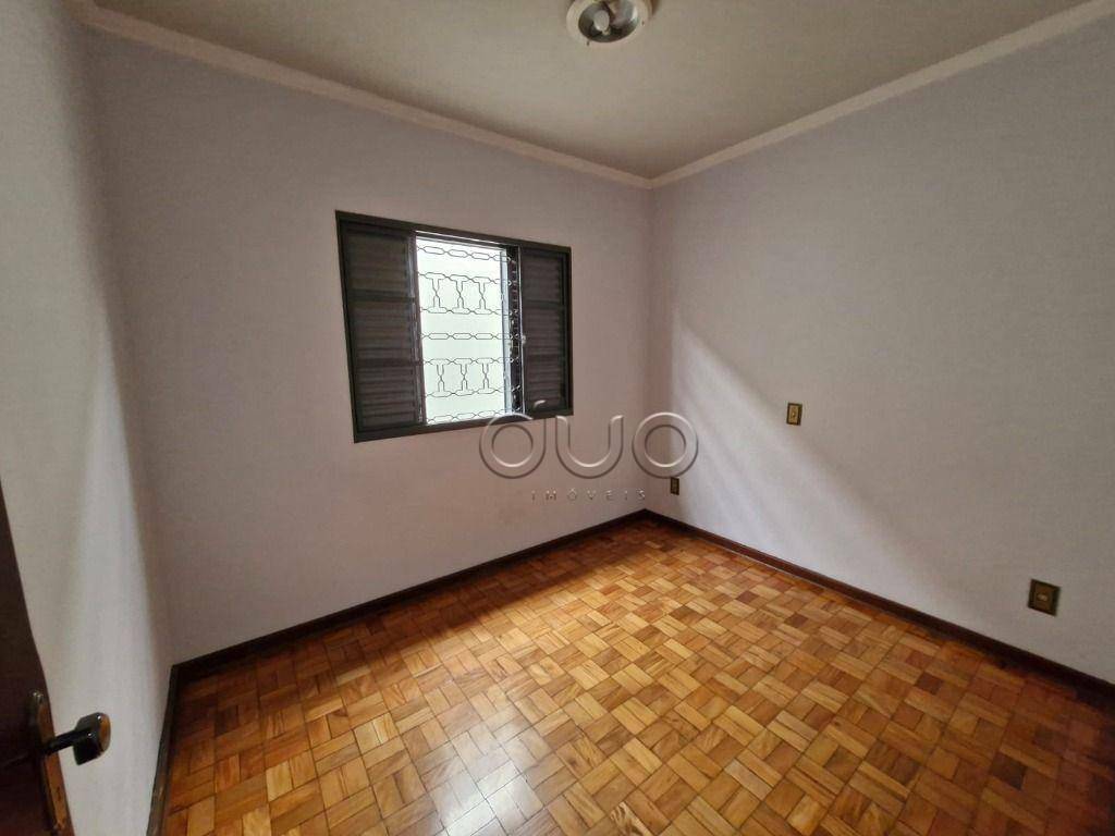 Casa para alugar com 2 quartos, 90m² - Foto 11