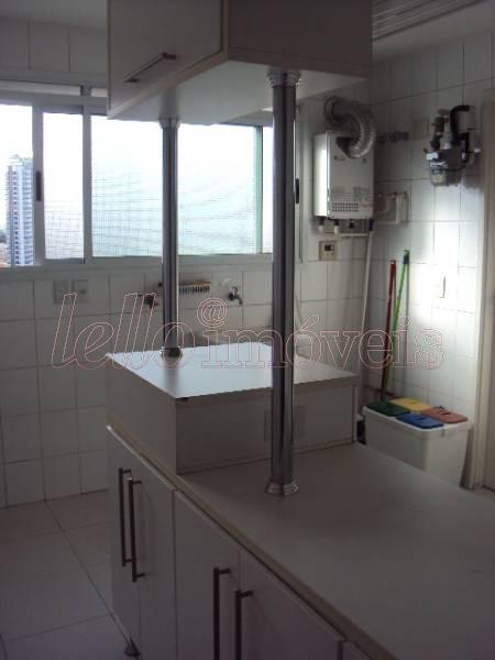 Apartamento à venda com 3 quartos, 204m² - Foto 9