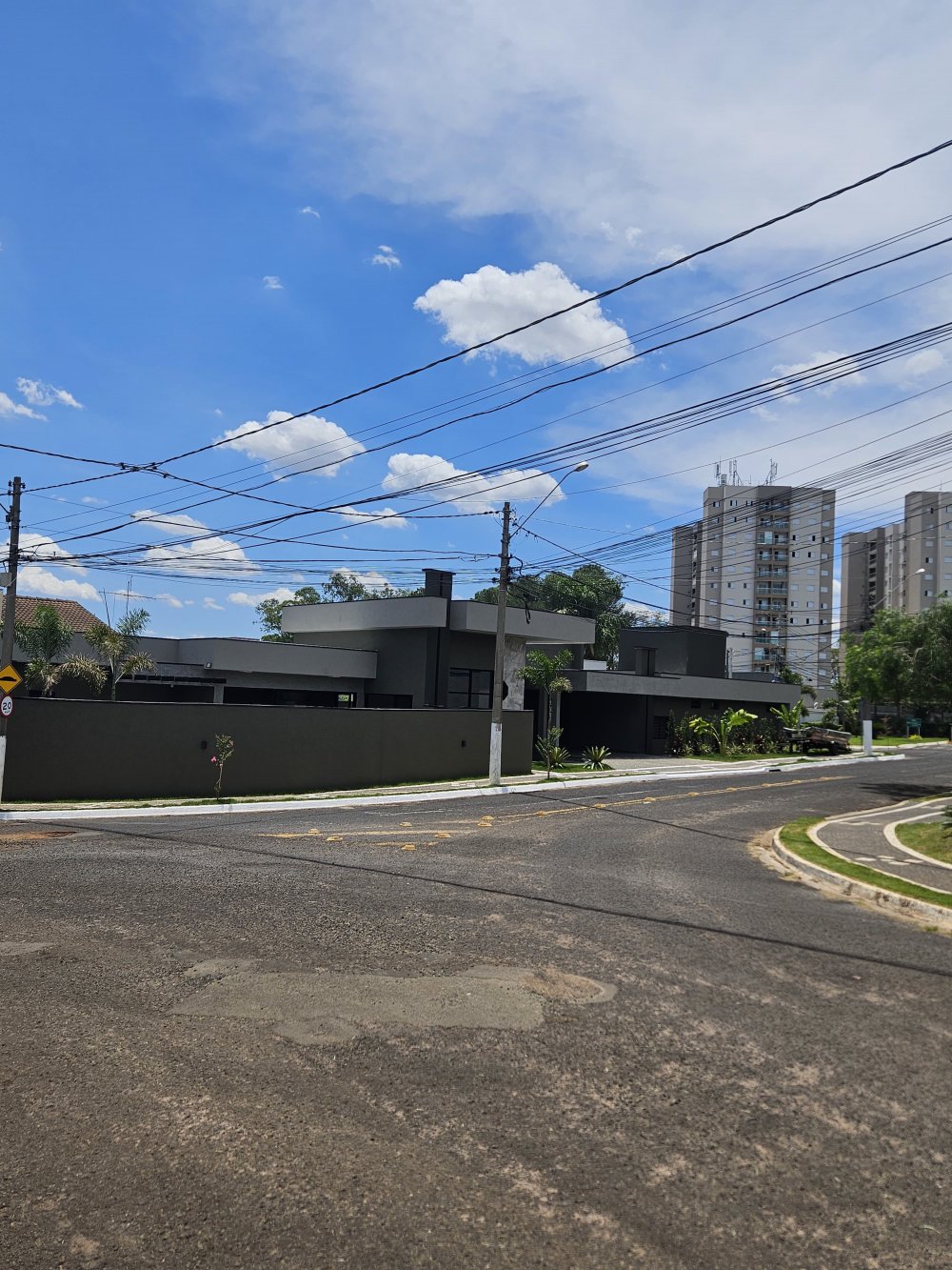 Casa de Condomínio à venda com 3 quartos, 228m² - Foto 14