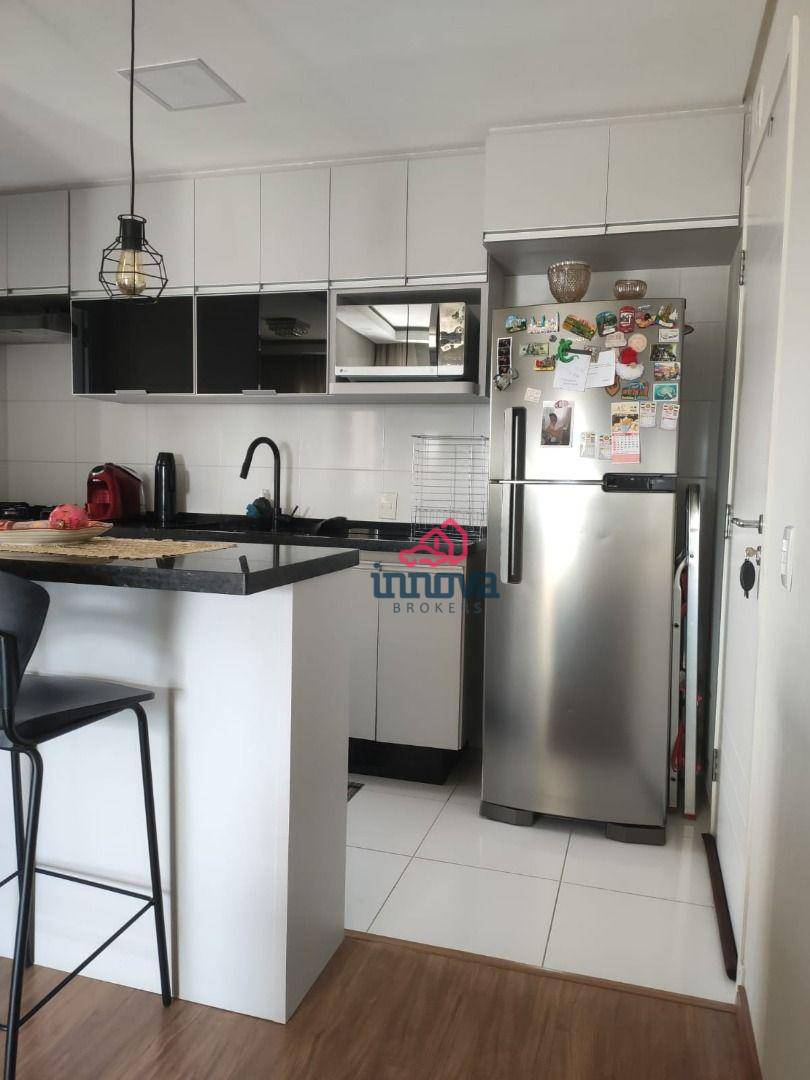 Apartamento à venda com 2 quartos, 50m² - Foto 4