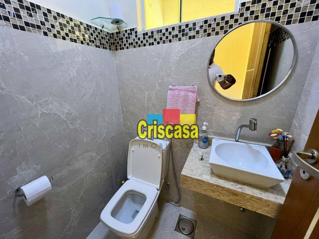 Casa à venda com 4 quartos, 240m² - Foto 14