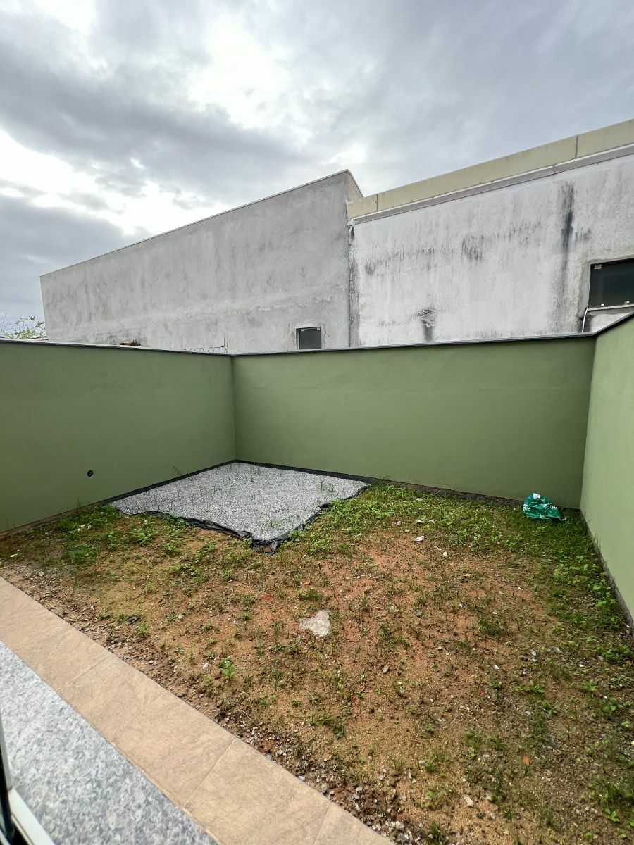 Apartamento à venda com 2 quartos, 70m² - Foto 16