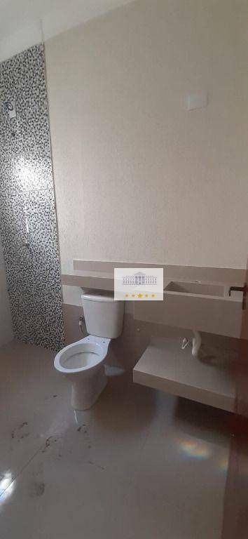 Casa à venda com 2 quartos, 69m² - Foto 6