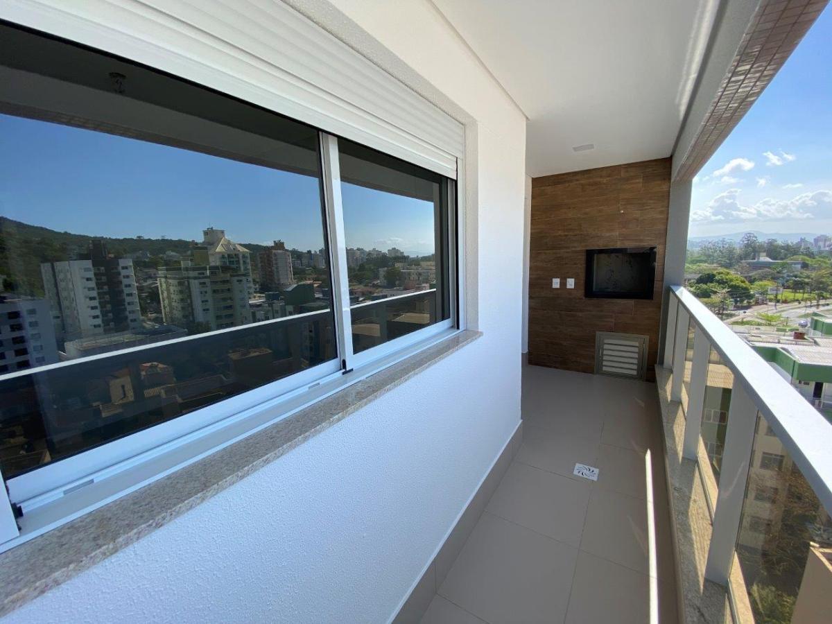 Apartamento à venda com 2 quartos, 75m² - Foto 9