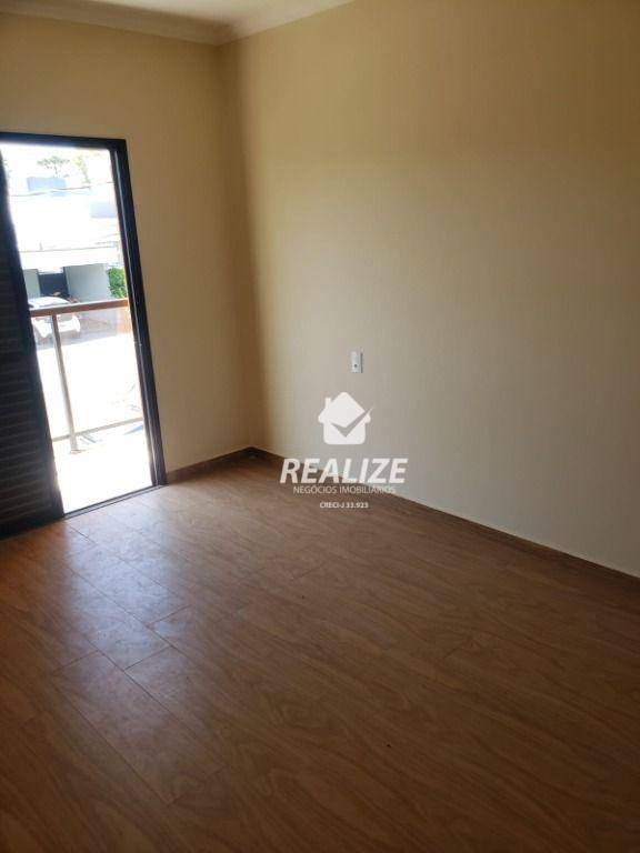 Casa à venda com 4 quartos, 200m² - Foto 12