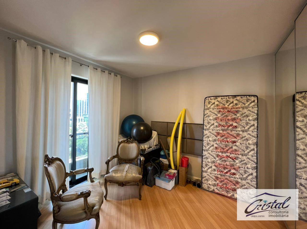 Apartamento à venda e aluguel com 3 quartos, 220m² - Foto 14