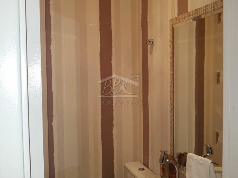 Apartamento à venda com 4 quartos, 200m² - Foto 2