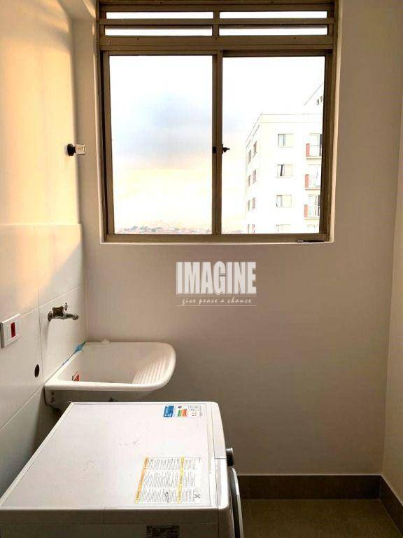 Apartamento à venda com 2 quartos, 58m² - Foto 9