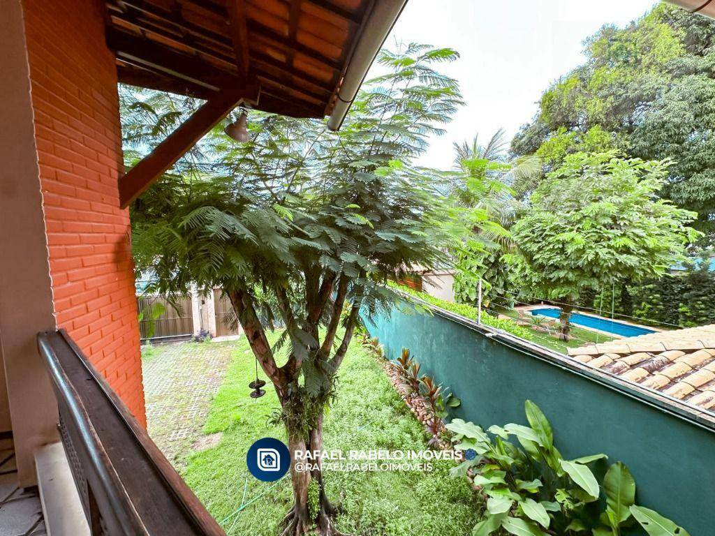 Casa à venda com 4 quartos, 230m² - Foto 27