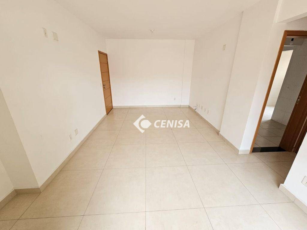 Apartamento à venda e aluguel com 3 quartos, 82m² - Foto 4