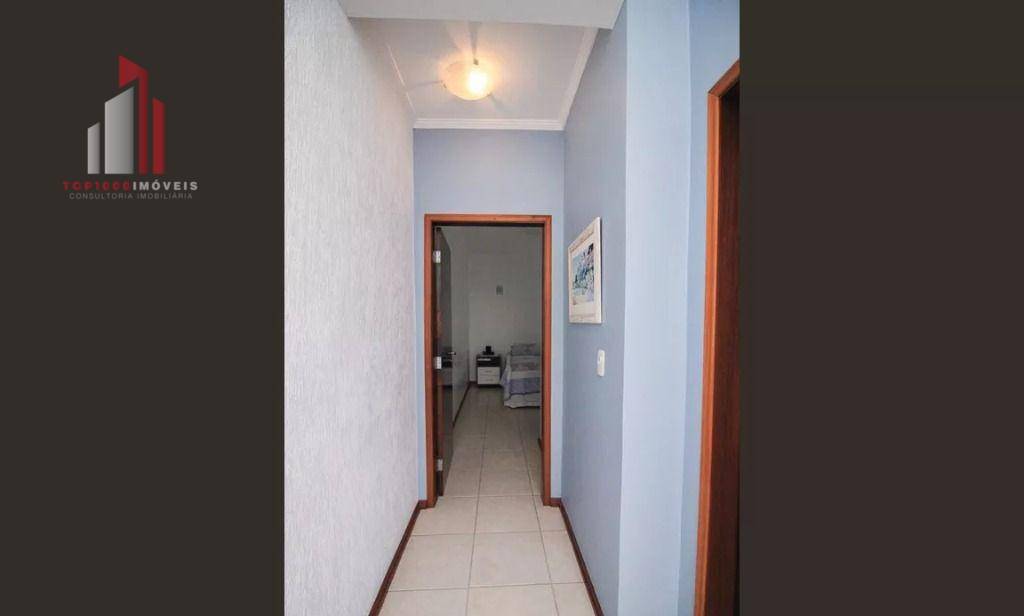 Sobrado à venda com 2 quartos, 200m² - Foto 17