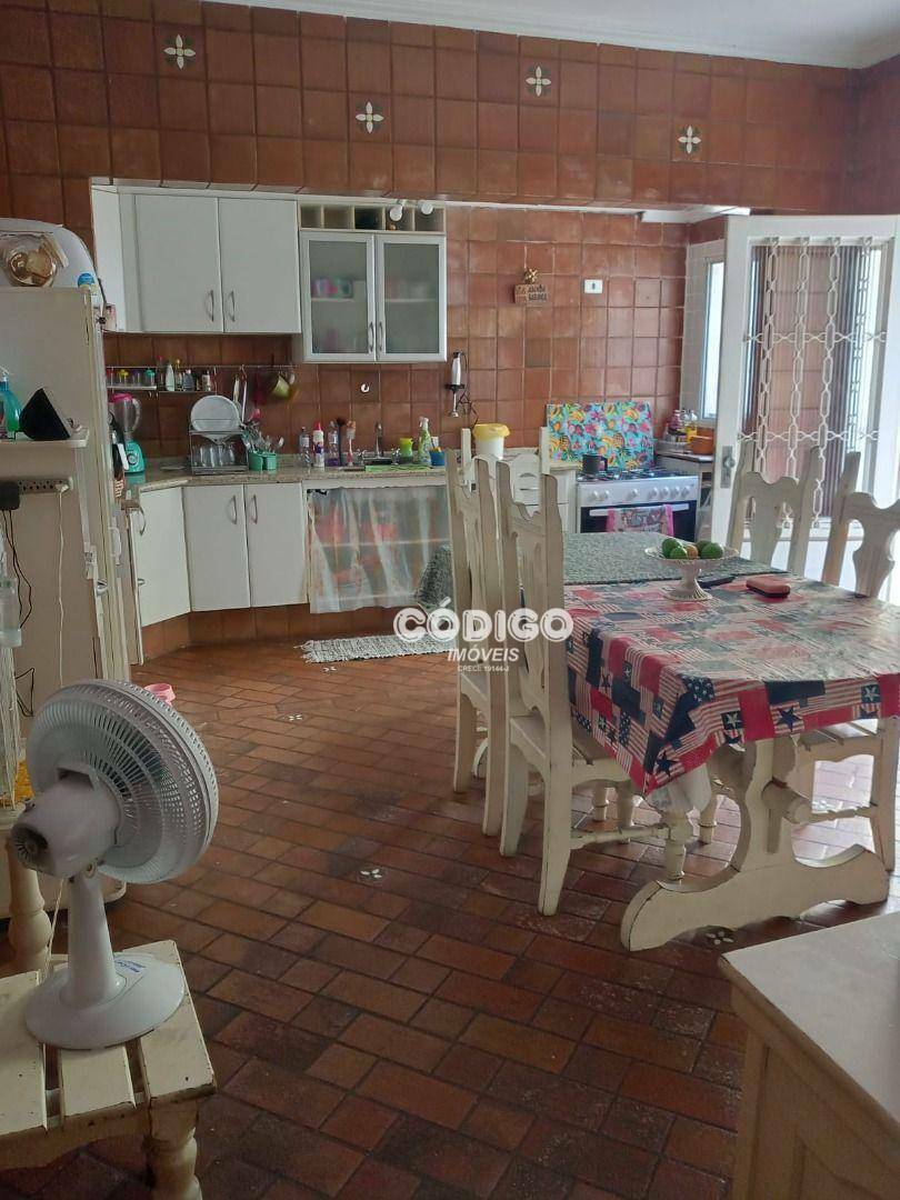 Sobrado à venda com 4 quartos, 237m² - Foto 9