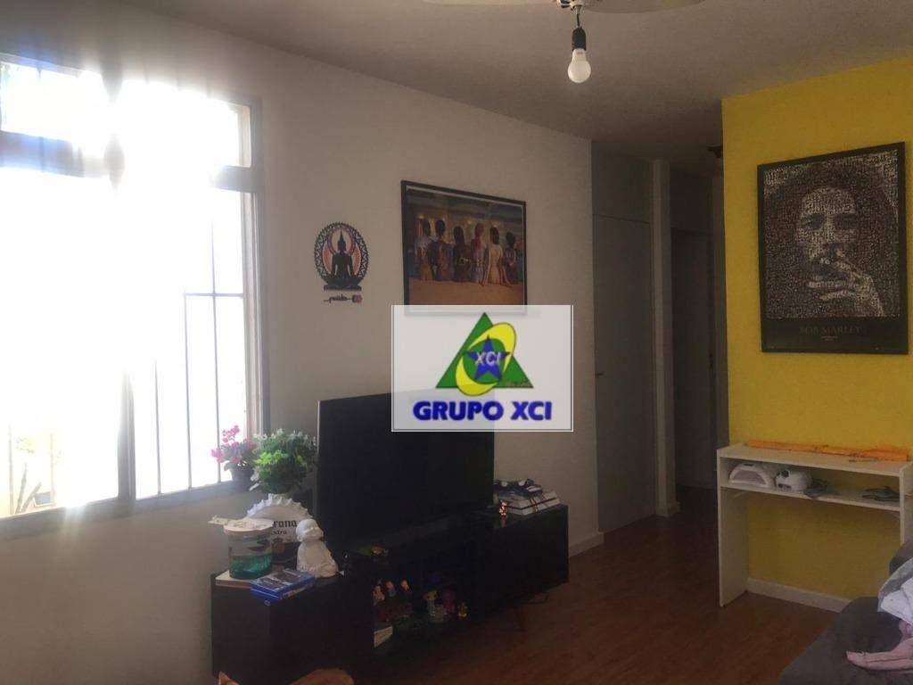 Apartamento à venda com 2 quartos, 48m² - Foto 1